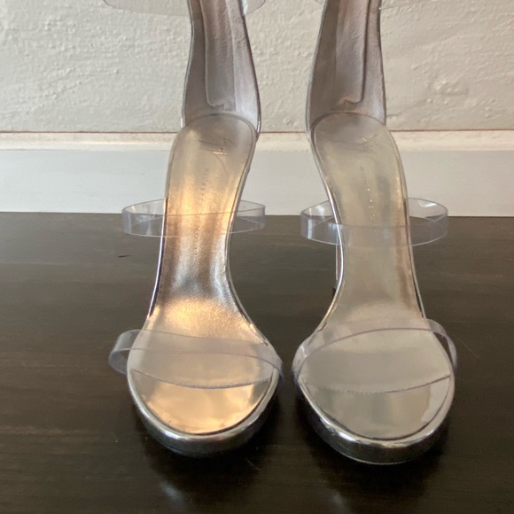 Women’s Clear strapping heel - Picture 7 of 16